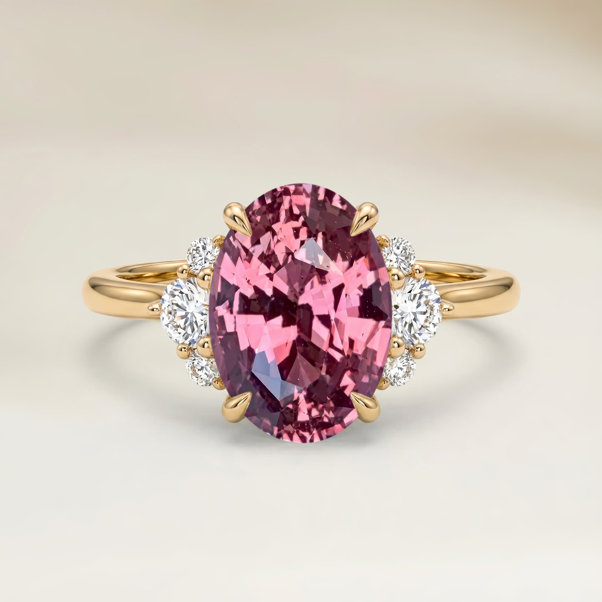 Bague Epaulé Saphir Padparadscha Ovale de 1,34ct — Or Jaune 18k - vue principale