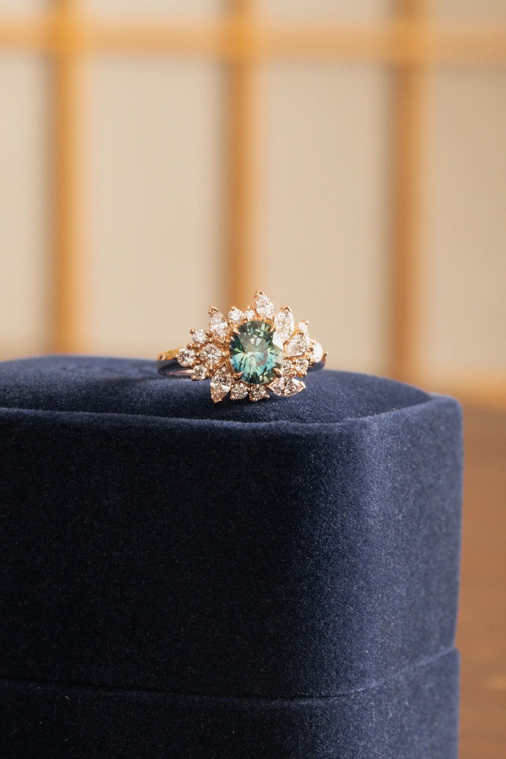 Bague de naissance avec Saphir Teal