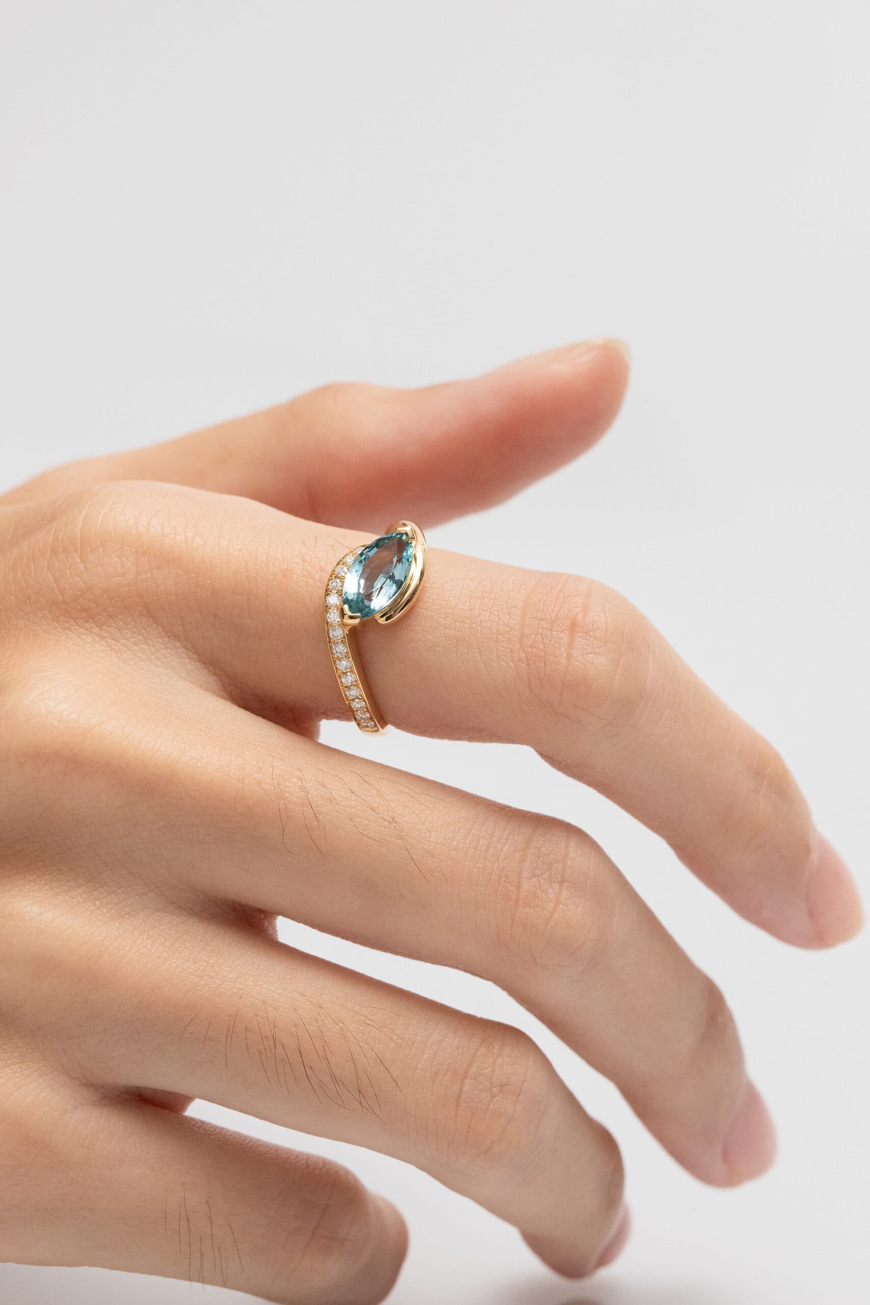 bague fiancailles aiguemarine et diamants