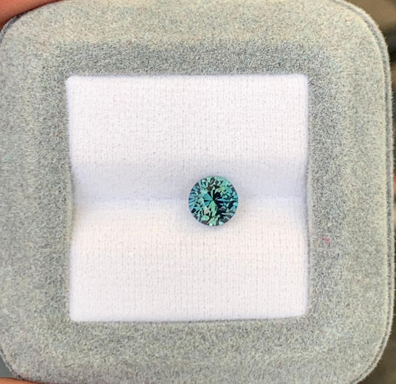 Saphir Teal Rond de 1,62ct — Madagascar
